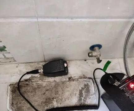 邢台屋顶漏水维修公司分享下卫生间漏水的危害及解决方法